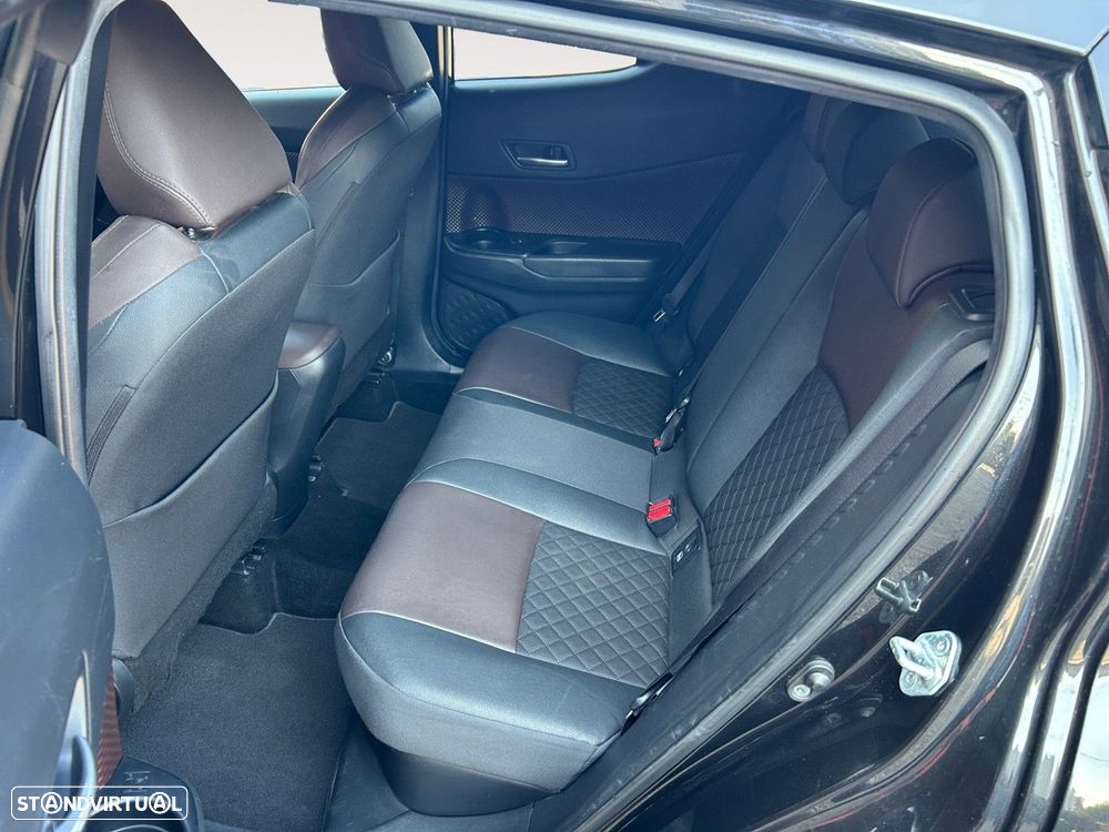 Toyota C-HR 1.8 HSD Exclusive - 13