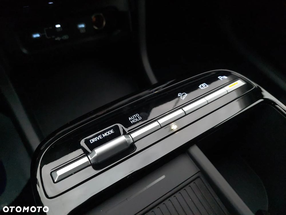 Hyundai Tucson 1.6 T-GDi HEV Smart 2WD - 24