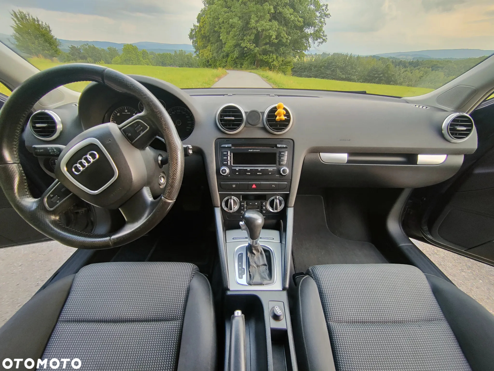 Audi A3 2.0 TDI DPF (DSG) S tronic Ambiente - 11