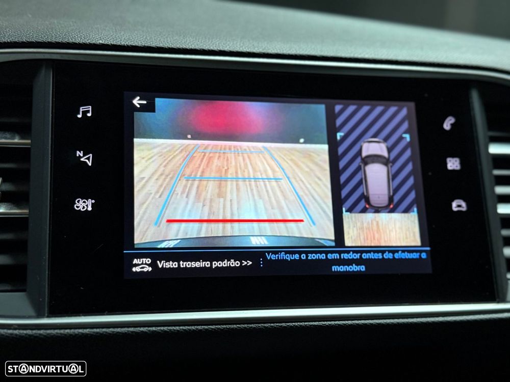 Peugeot 308 1.2 PureTech Style - 21