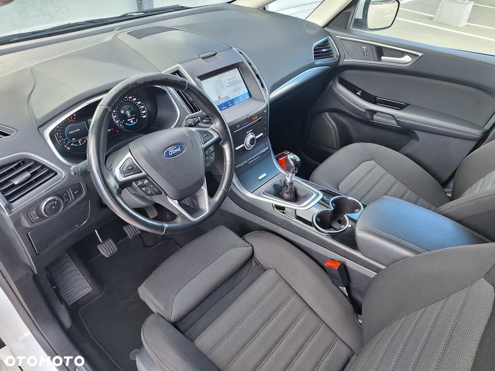 Ford S-Max 2.0 EcoBlue Titanium - 16