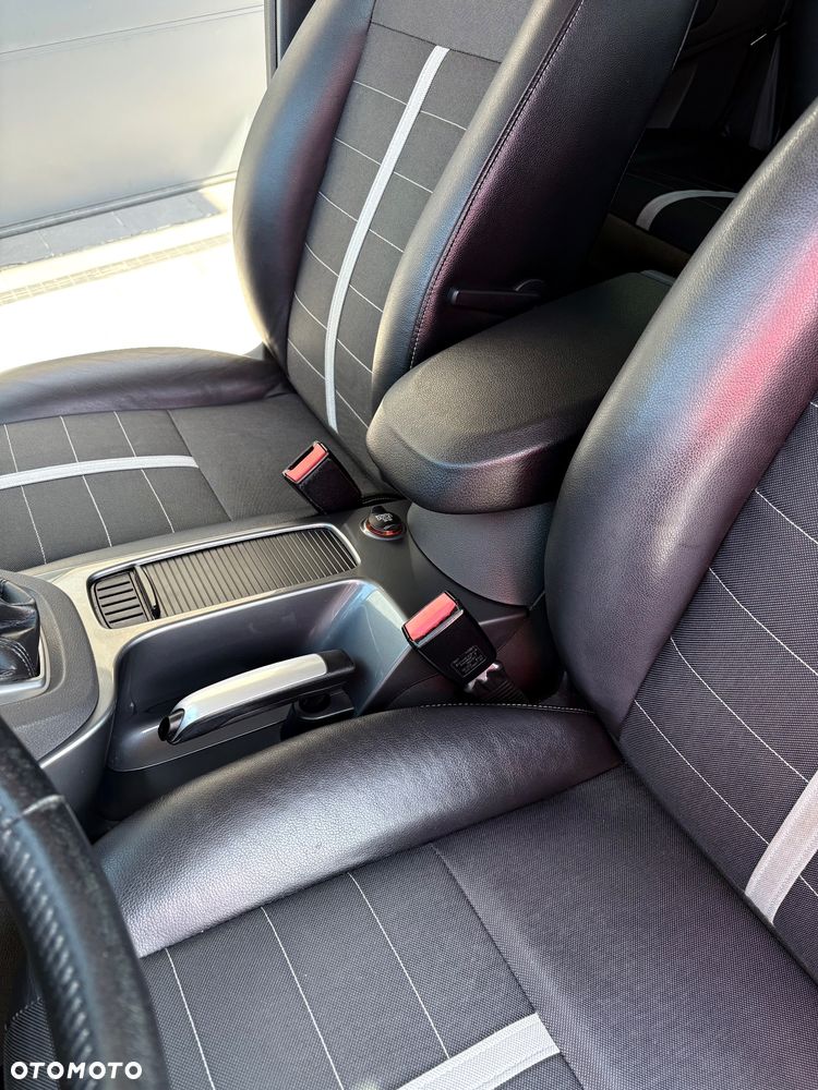 Ford Kuga 2.0 TDCi Titanium - 26