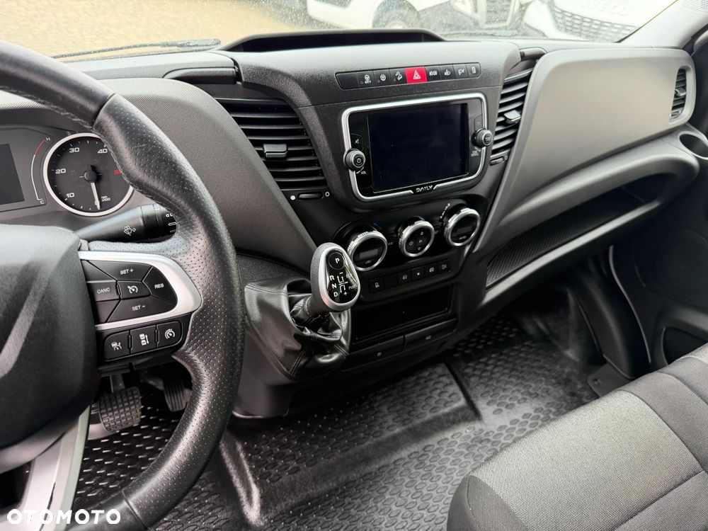 Iveco Daily 3,0 Chłodnia Mroźnia Winda - 19