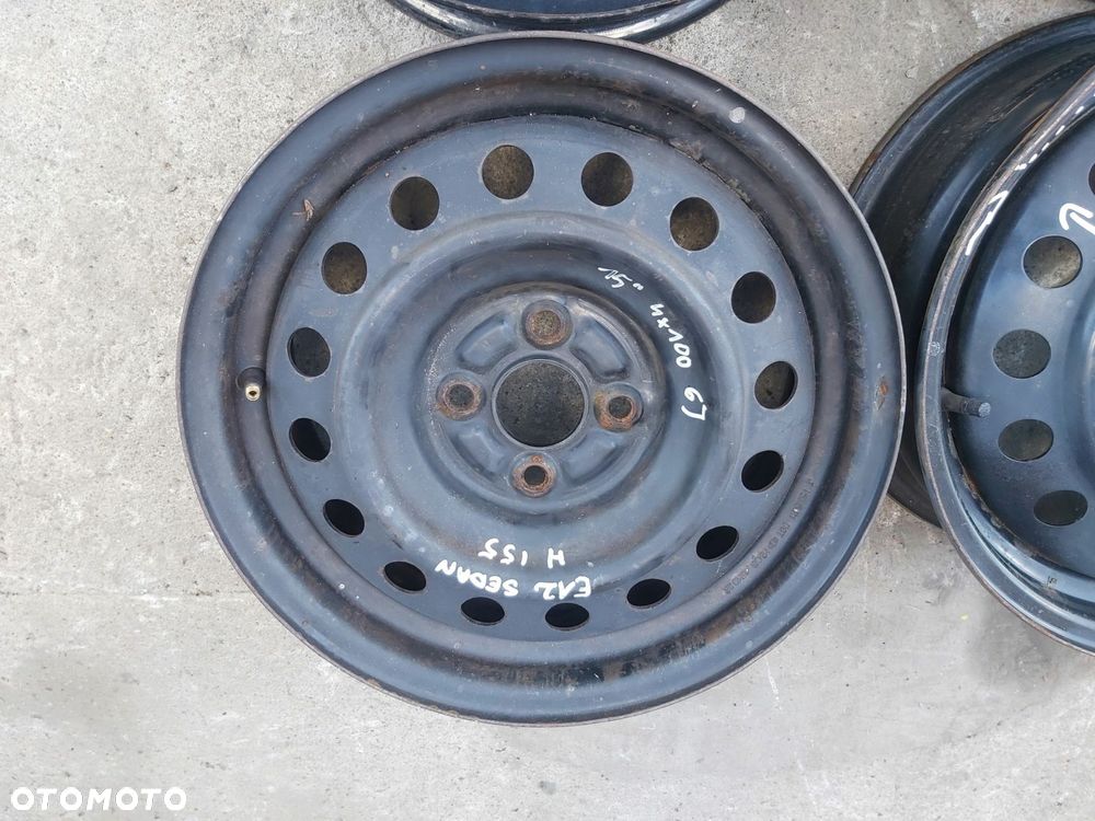 Toyota Corolla E12 felga stalowa 15 4x100 6J - 4