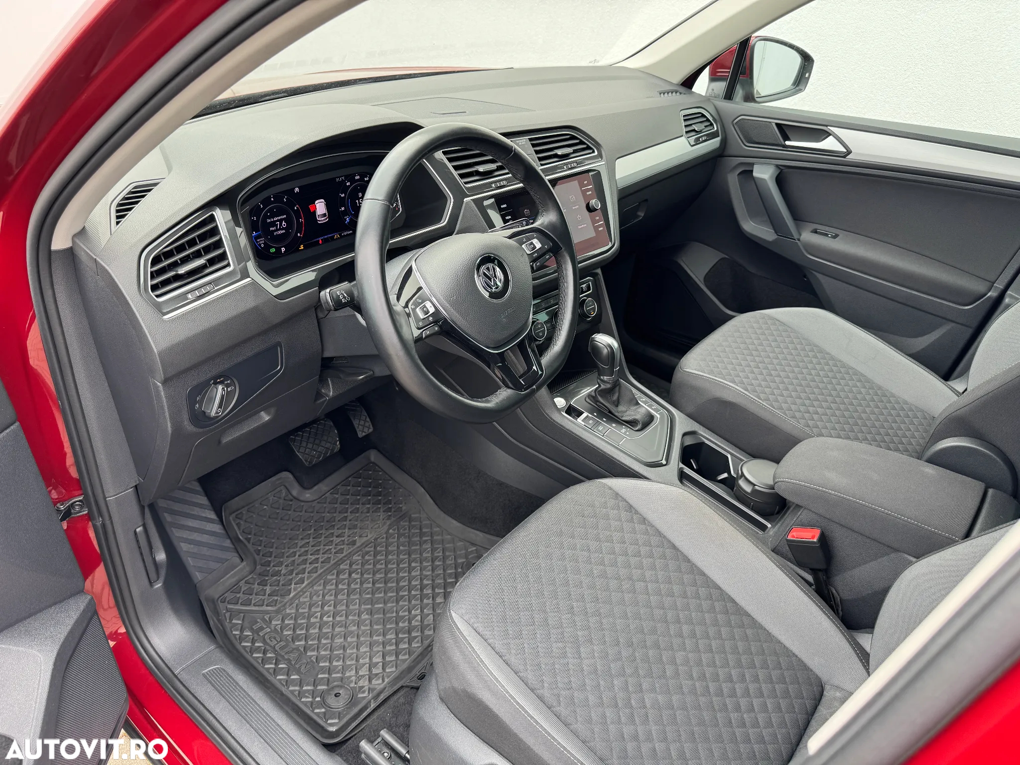 Volkswagen Tiguan 1.5 TSI ACT DSG Comfortline - 22