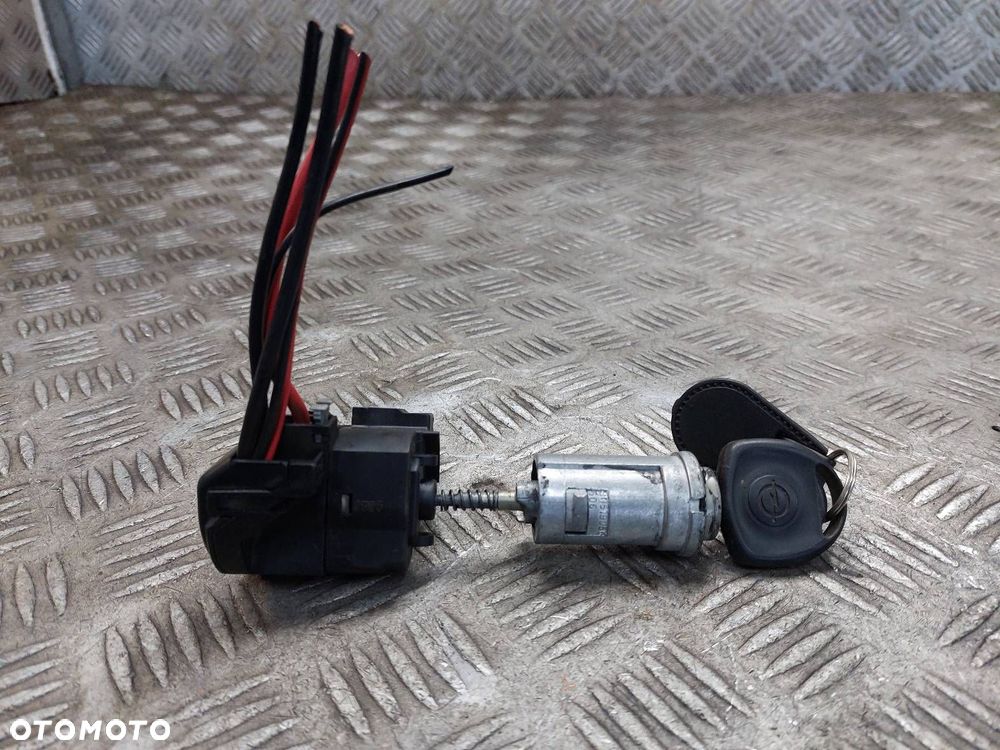 STACYJKA Z KLUCZYKIEM OPEL ASTRA G ZAFIRA A 90519056 - 1