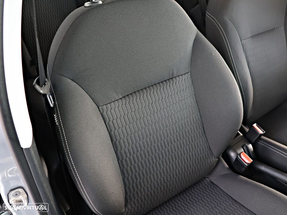 Peugeot 208 1.6 BlueHDi Style - 21