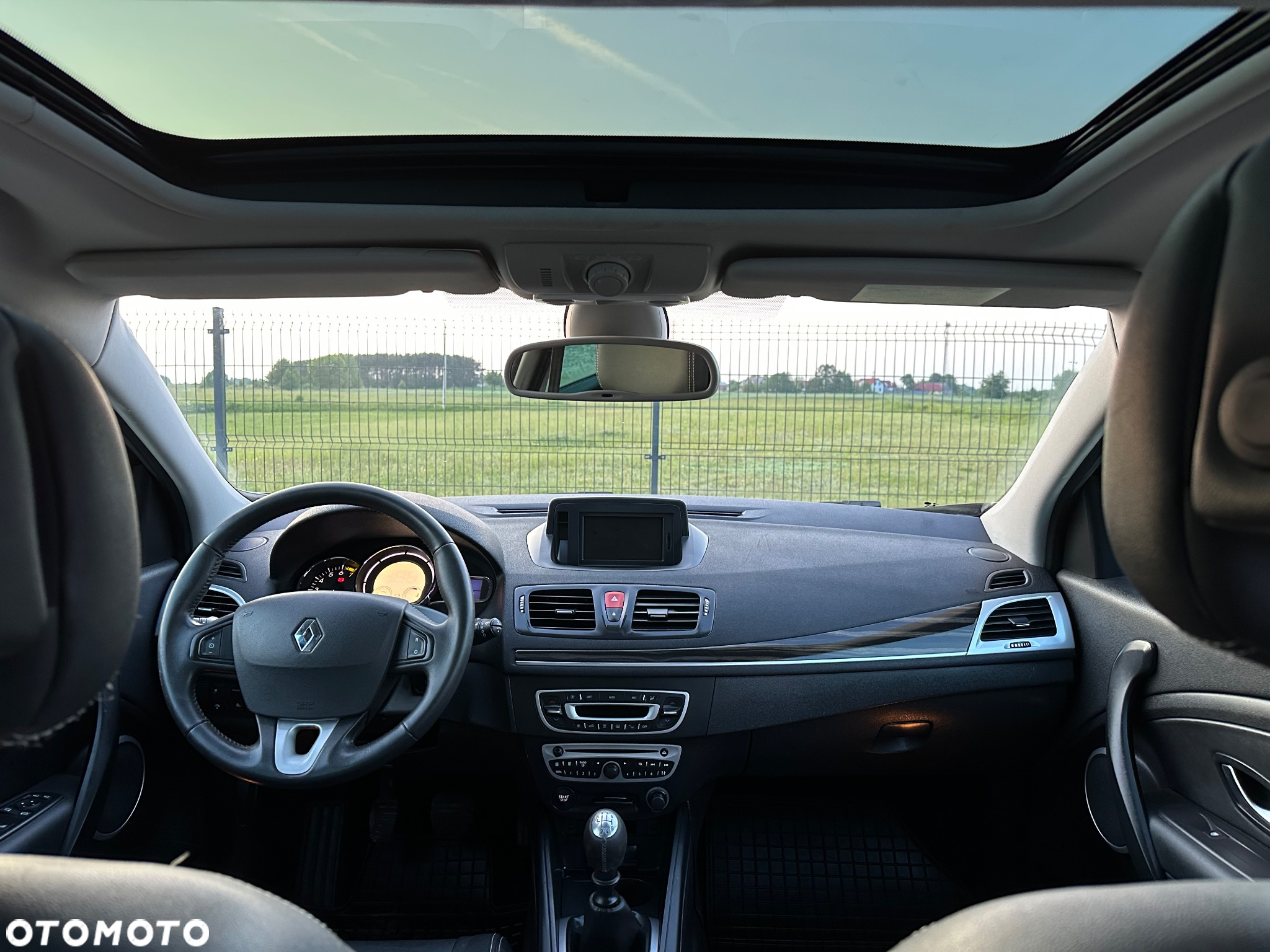 Renault Megane Grandtour TCe 180 Luxe - 6