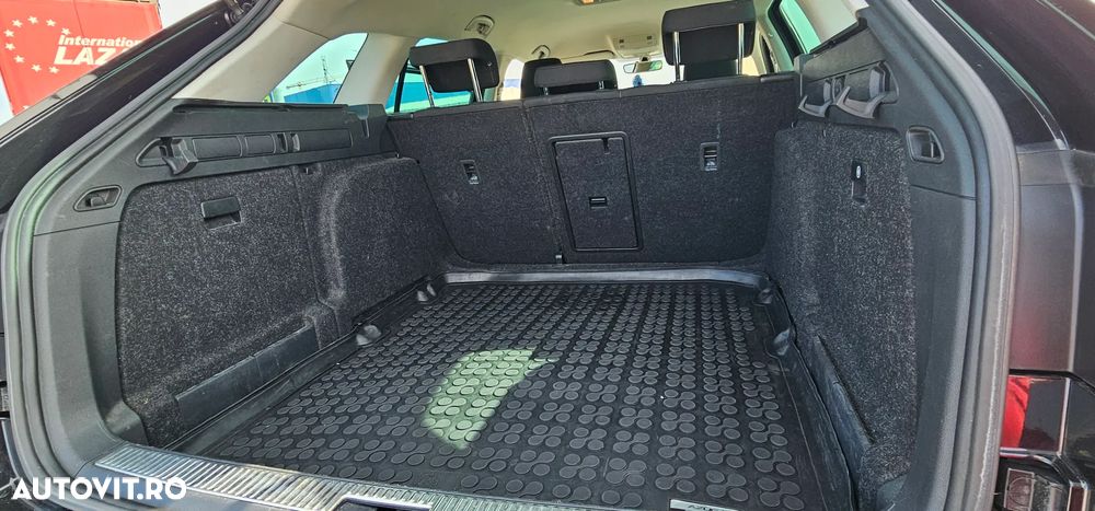 Skoda Superb 2.0 TDI DSG Ambition - 10