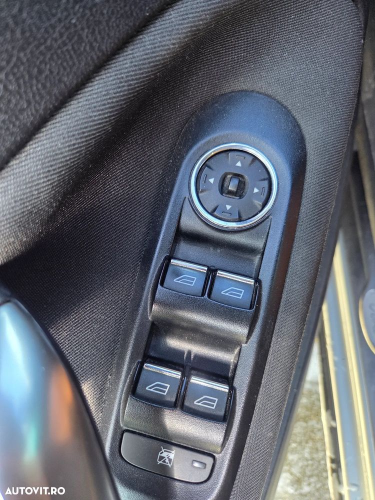 Ford Mondeo - 14