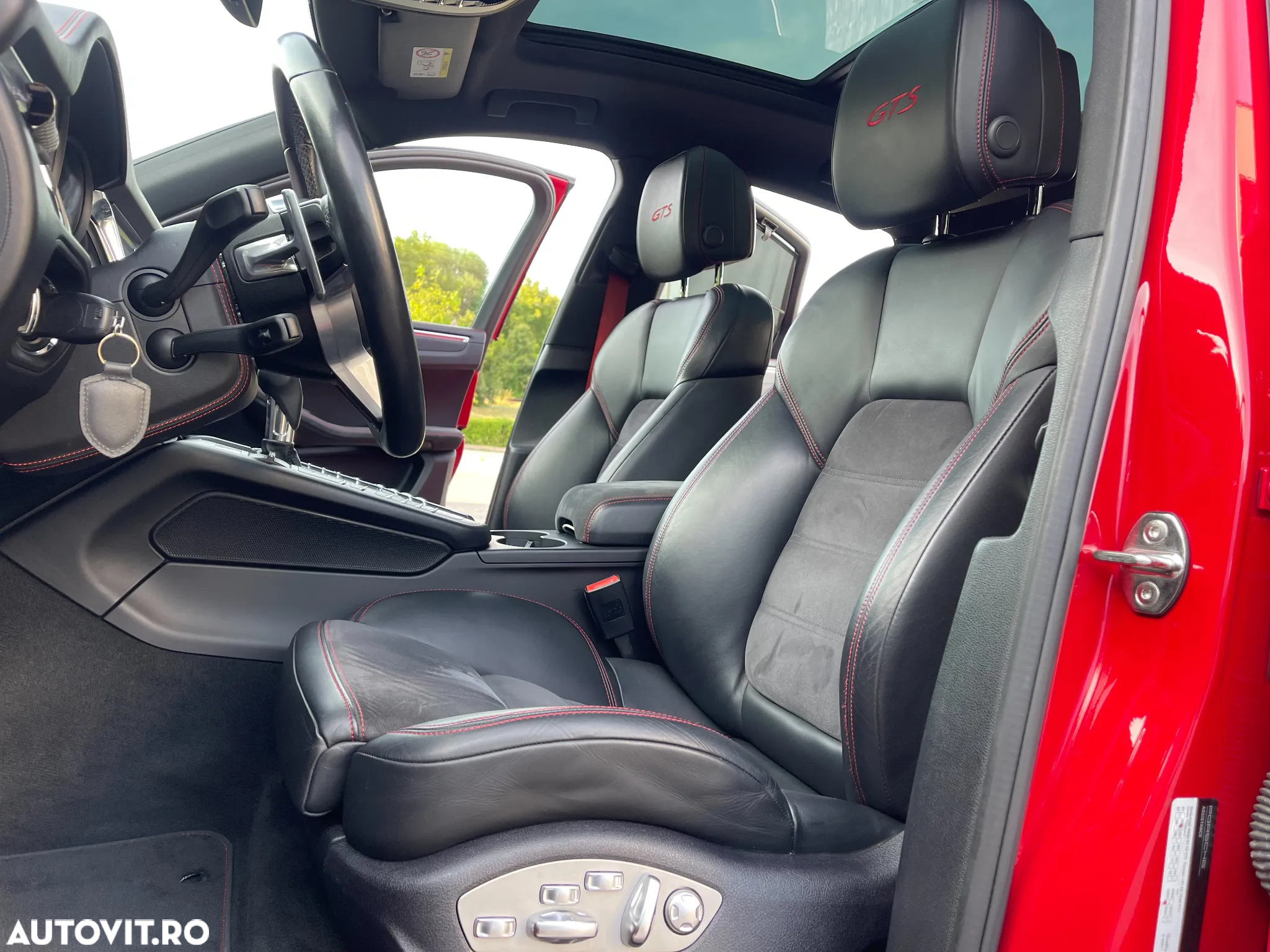 Porsche Macan GTS PDK - 22