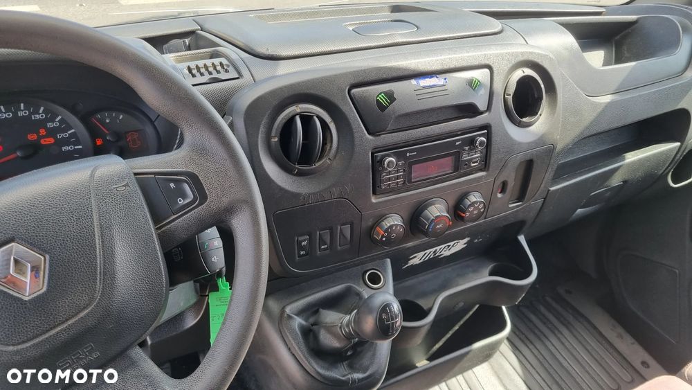 Renault Master - 24