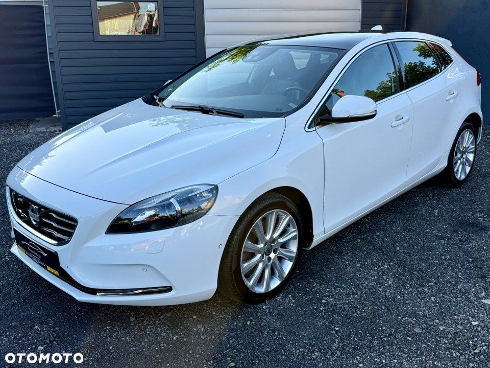 Volvo V40 T3 Summum - 3