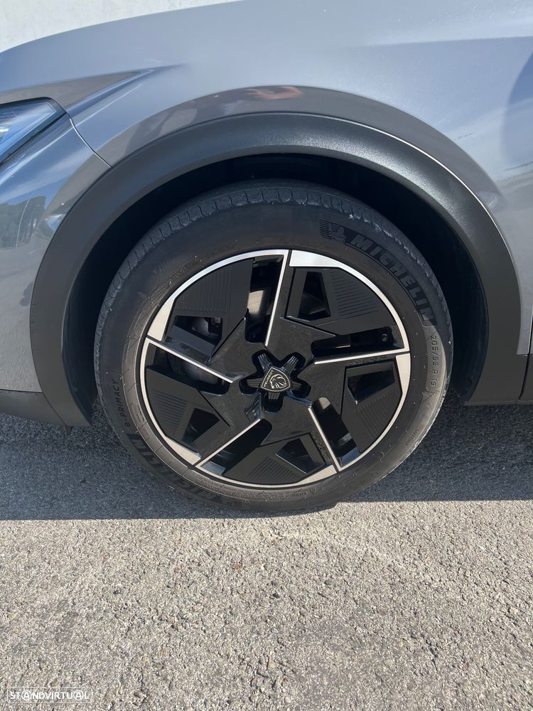 Peugeot 408 2024 photo 3