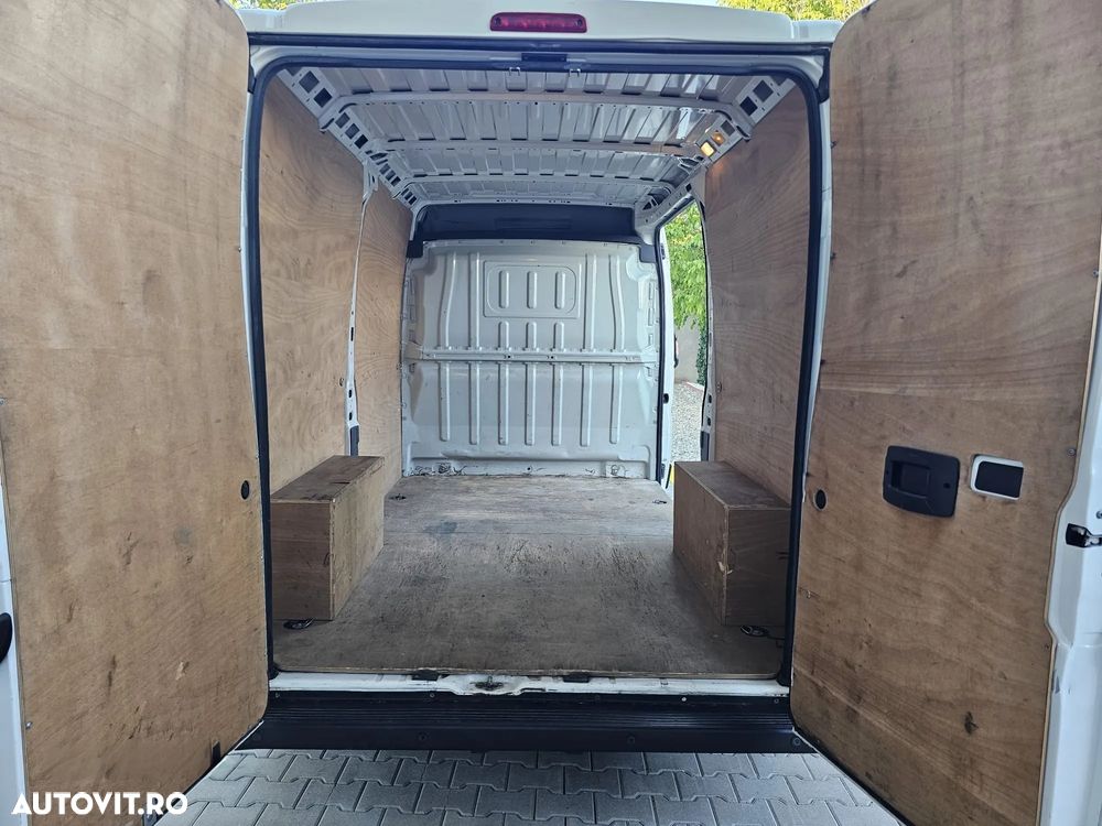 Citroën Jumper 35 2.2 BlueHDi 120 S&S L3 Bena CD - 6