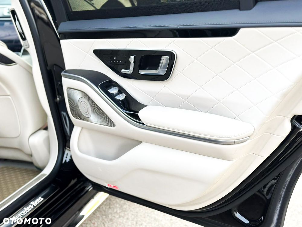 Mercedes-Benz Klasa S 400 d 4-Matic 9G-TRONIC - 17