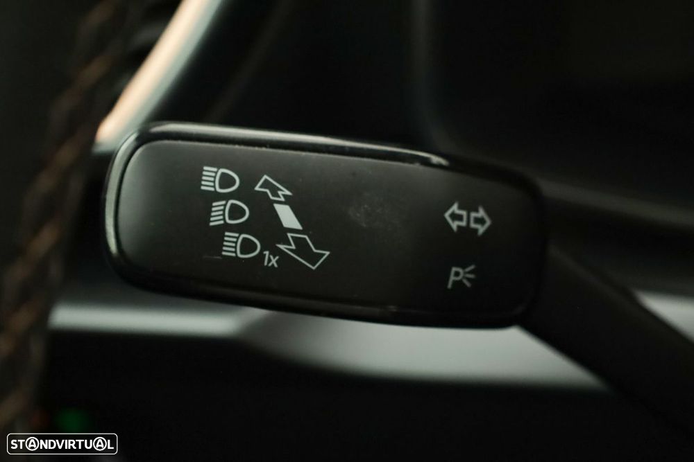 Cupra Formentor 1.5 e-Hybrid DSG - 17