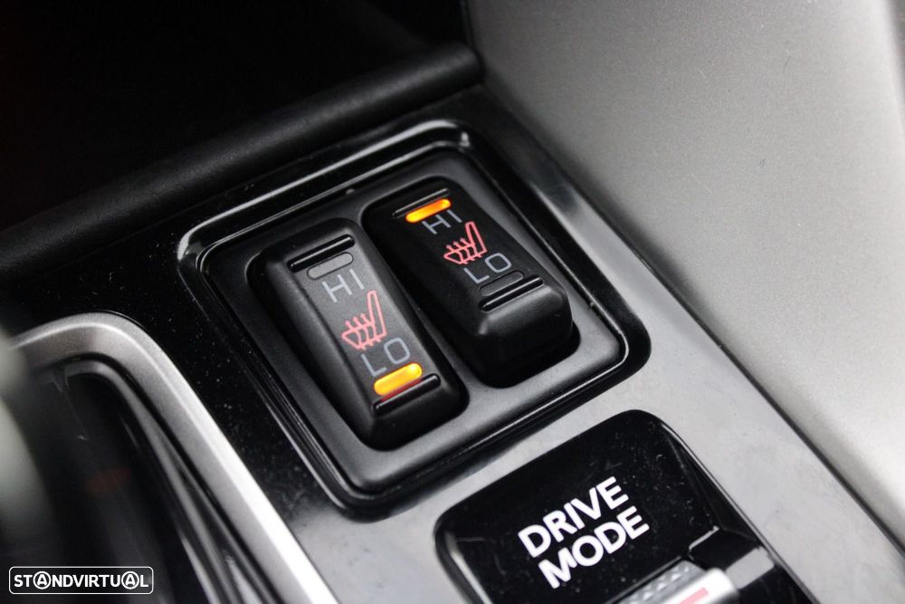 Mitsubishi Eclipse 2.4 PHEV eStyle — fotografia 26