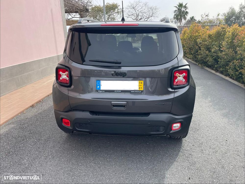 Jeep Renegade 1.3 T Night Eagle DCT - 11