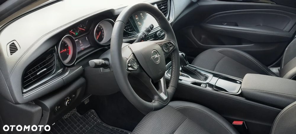 Opel Insignia 1.5 T Elite S&S - 11
