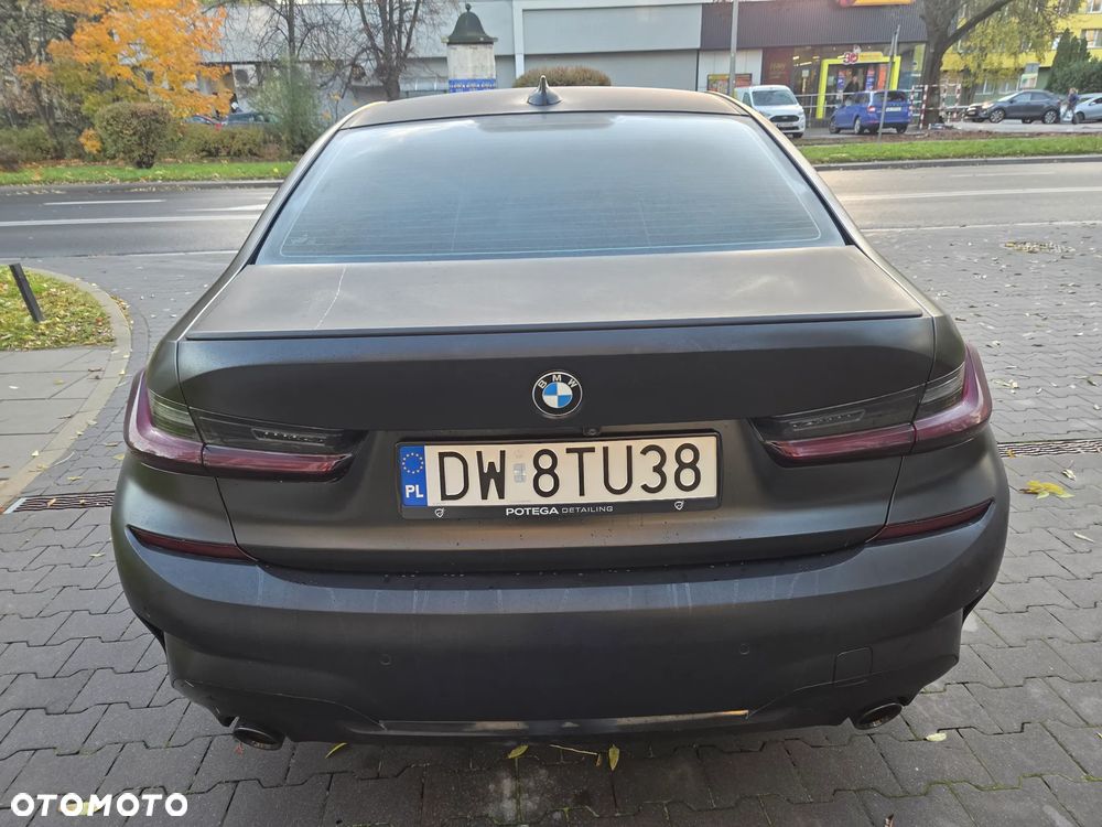 BMW Seria 3 320i xDrive M Sport sport - 8