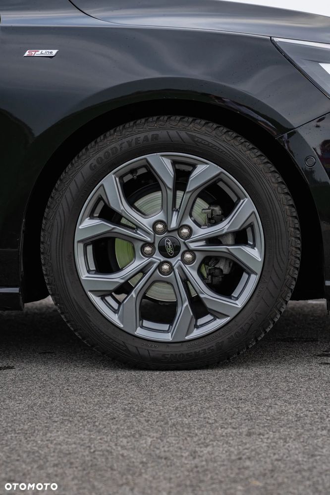 Ford Focus 1.5 EcoBlue STart-Stopp-System ST-LINE X - 40