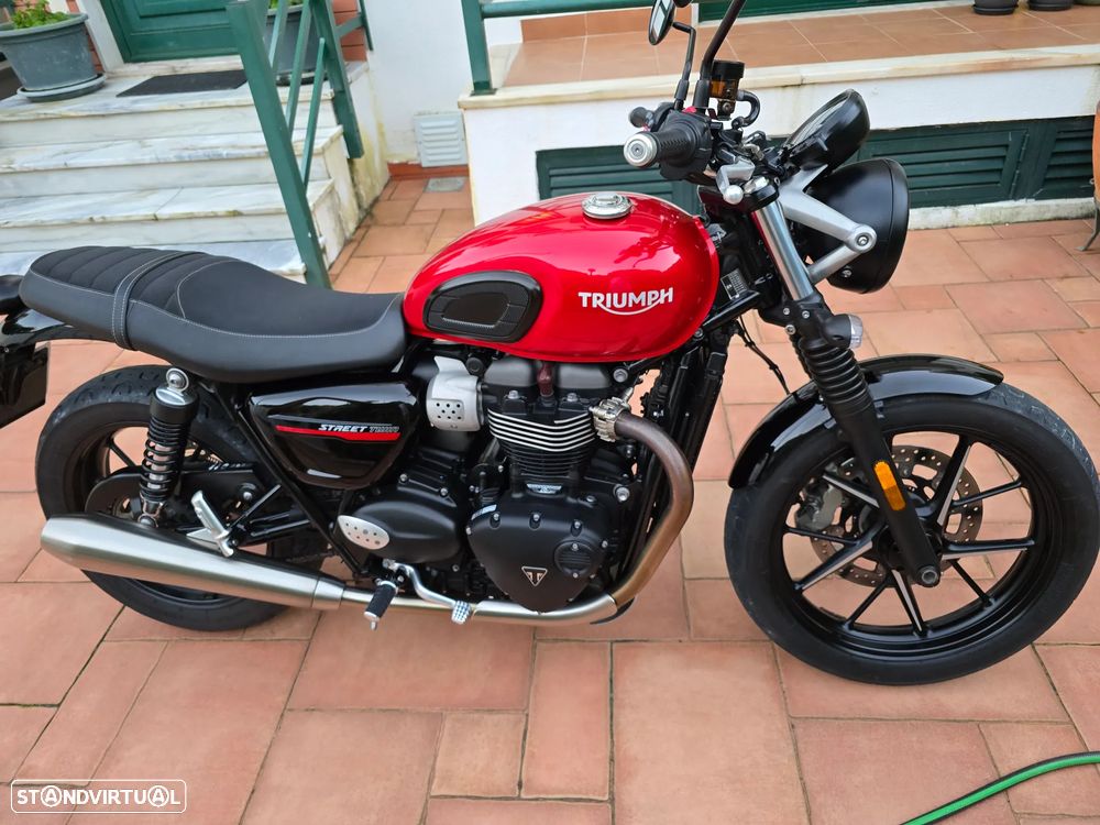 Triumph Street Twin - 9