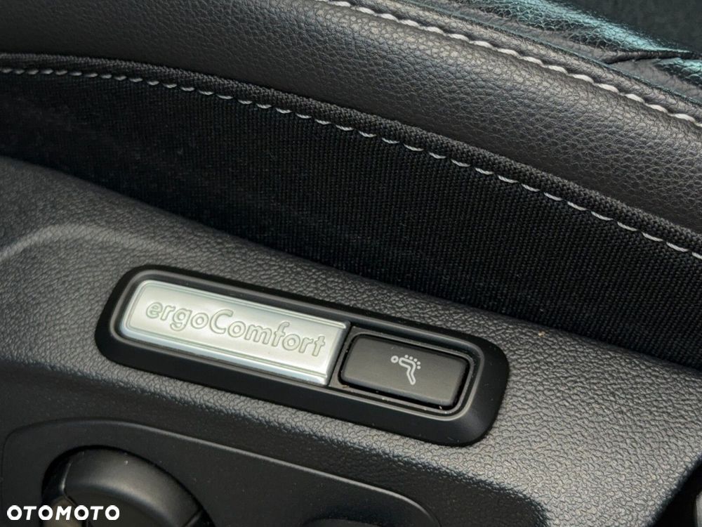 Volkswagen Arteon 2.0 TSI R-Line DSG - 28