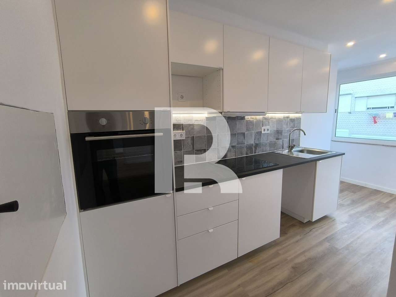 Apartamento T1 Remodelado em Odivelas - Grande imagem: 4/19
