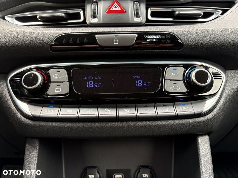 Hyundai i30 1.5 T-GDI 48V Smart DCT - 19