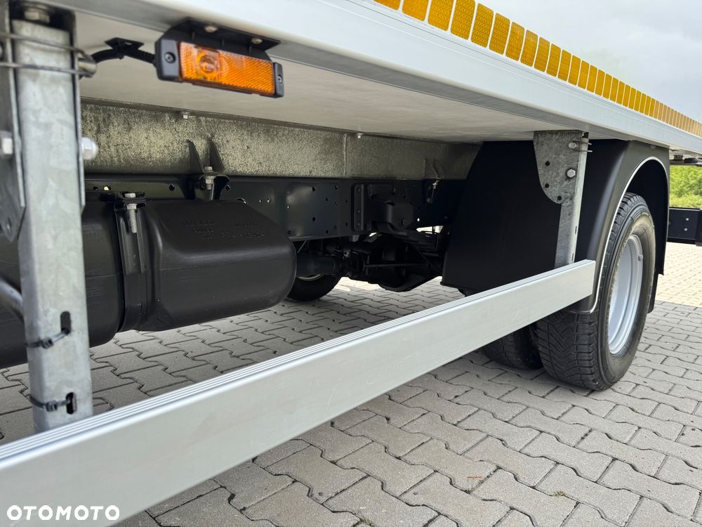 Iveco Daily‼️72C18‼️2021r 3.0 HI-MATIC Chłodnia/Mroźnia zakres -32C THERMO KING V-500 MAX Źródło Zasilania 400V Grube Ściany/Podłoga Przegroda komorowa‼️ Full LED na bliźniaku Salon Polska DMC7200kg - 19