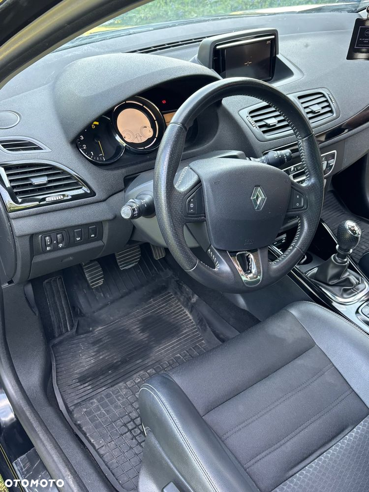 Renault Megane 1.6 dCi Bose - 17