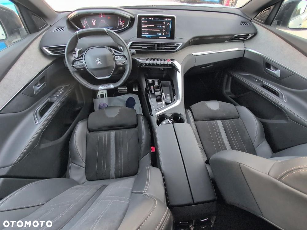 Peugeot 5008 - 9