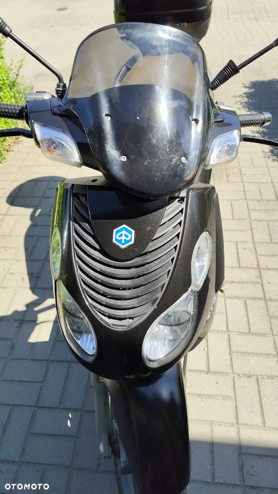 Piaggio Carnaby - 6