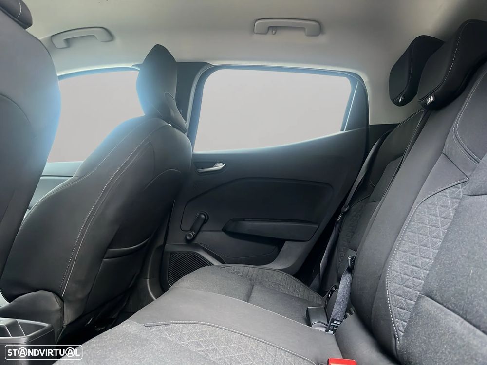 Renault Clio 1.0 TCe Exclusive - 9