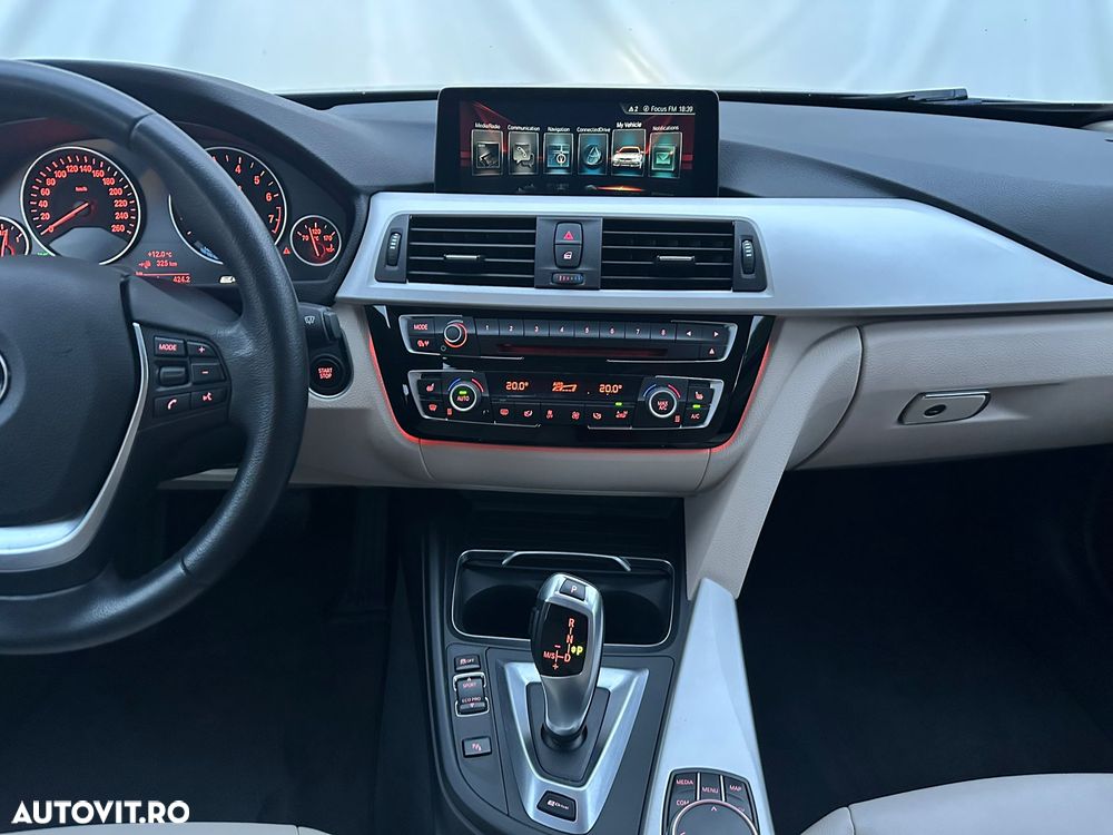 BMW Seria 3 330e iPerformance Sport Line - 8