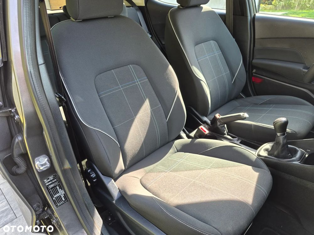 Ford Fiesta - 19