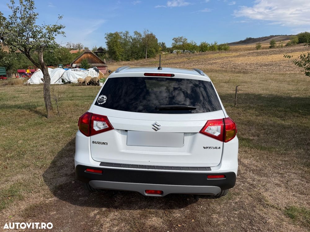 Suzuki Vitara 2017 photo 2