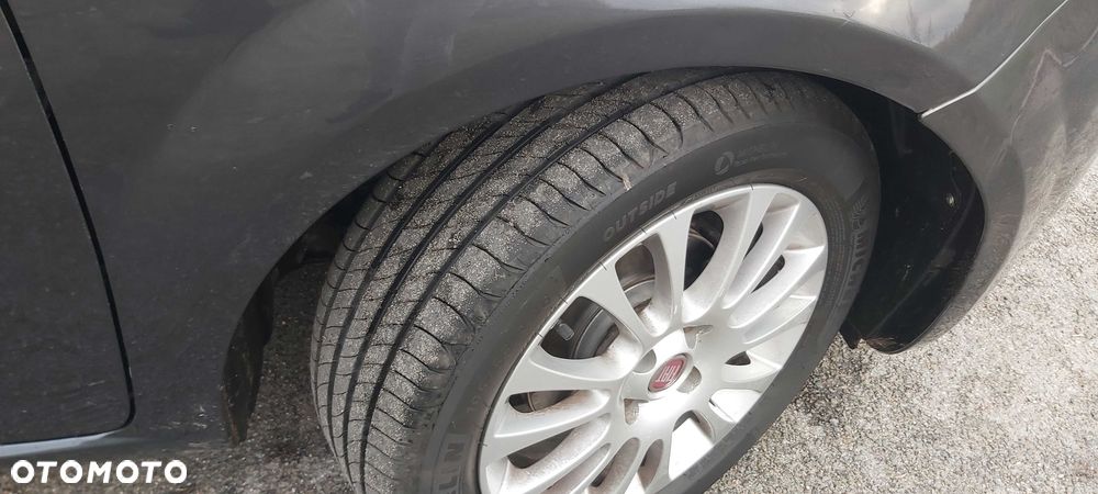 Fiat Grande Punto - 5