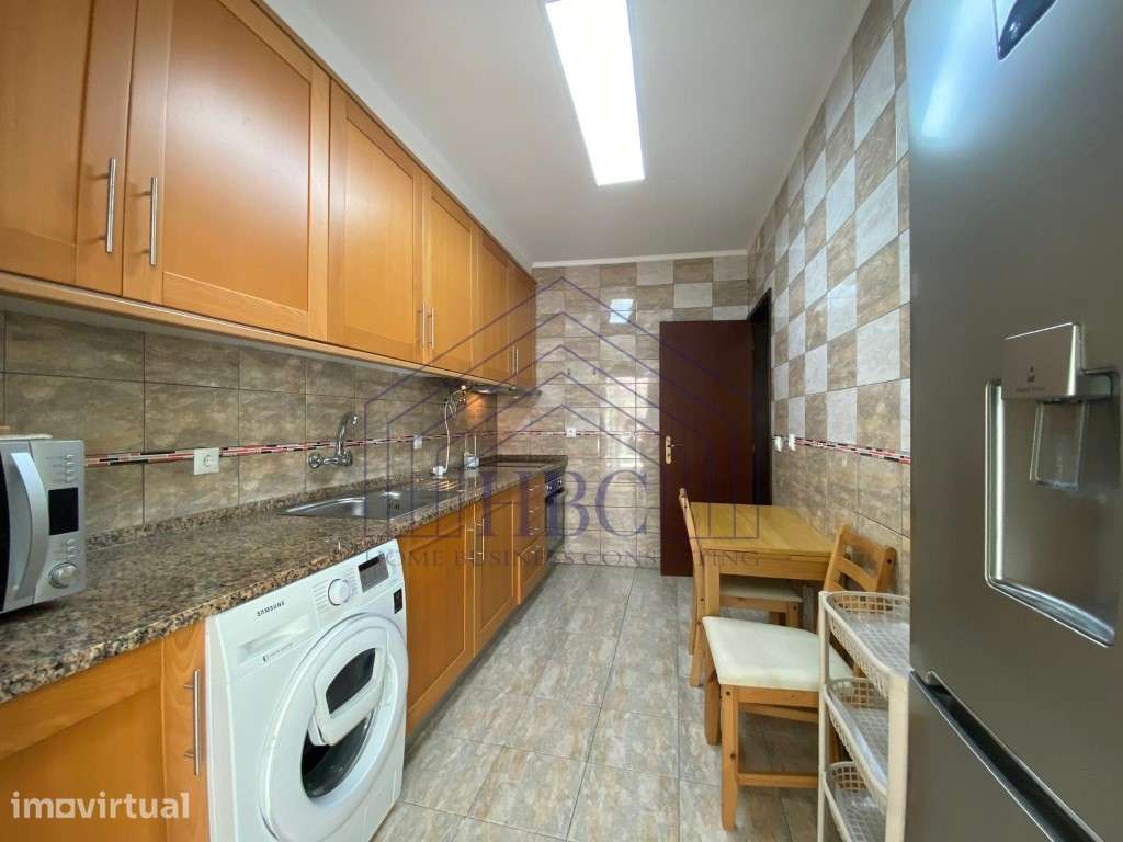 APARTAMENTO T2 MOBILADO, COM TERRAÇO EM ALMADA - Grande imagem: 4/34