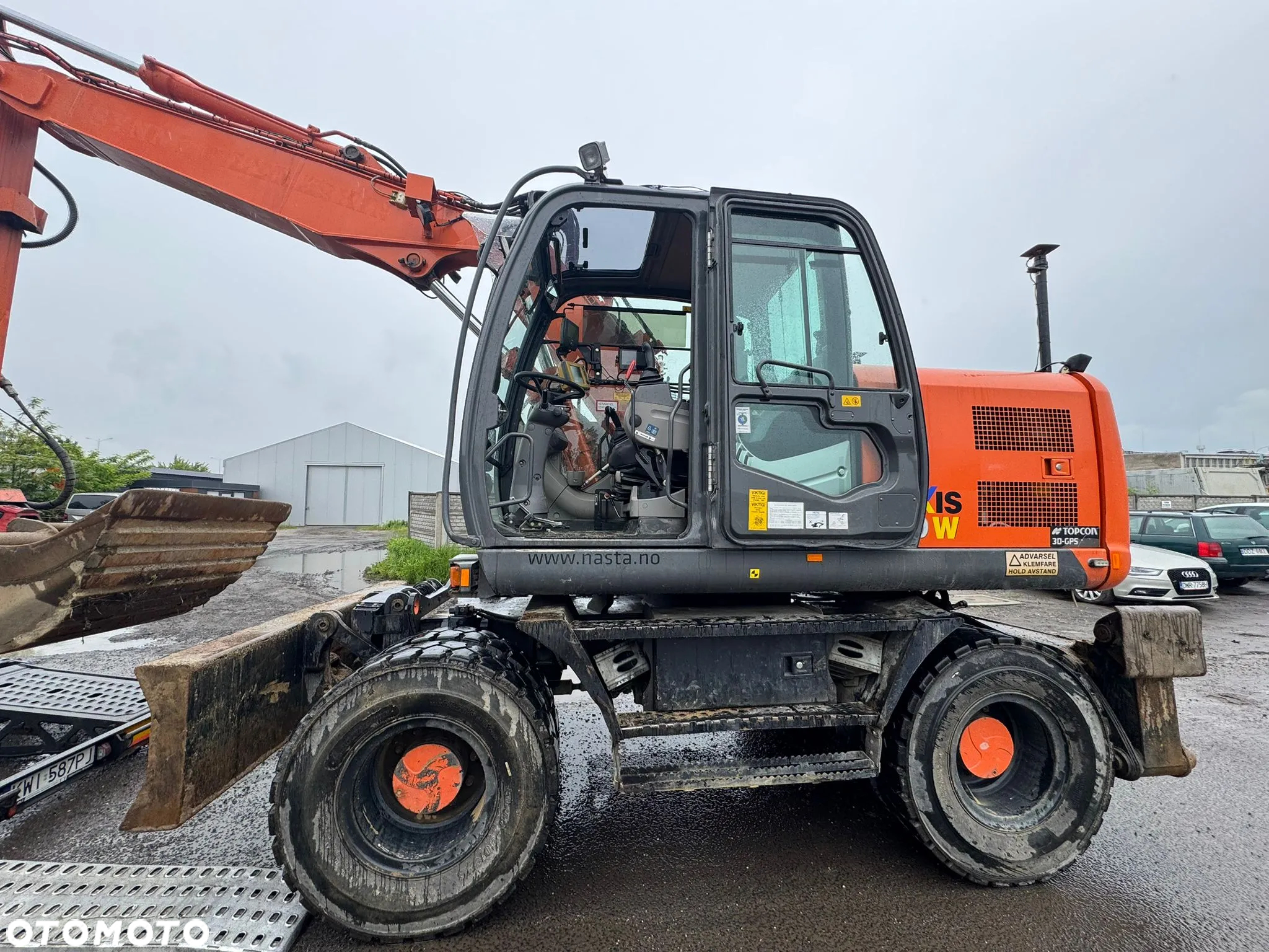 Hitachi ZX140 - 2