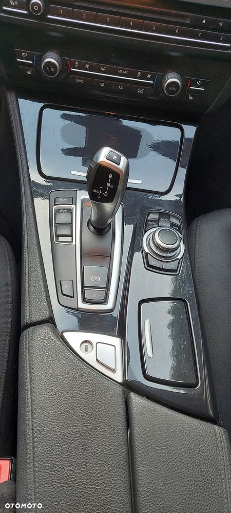 BMW Seria 5 530d xDrive - 19