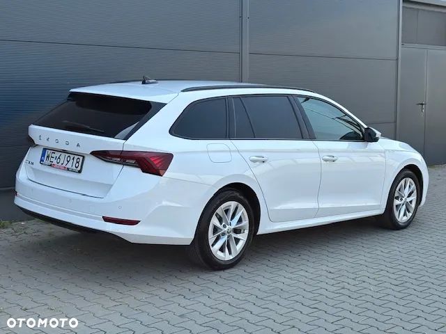 Skoda Octavia 2.0 TDI Ambition DSG - 7