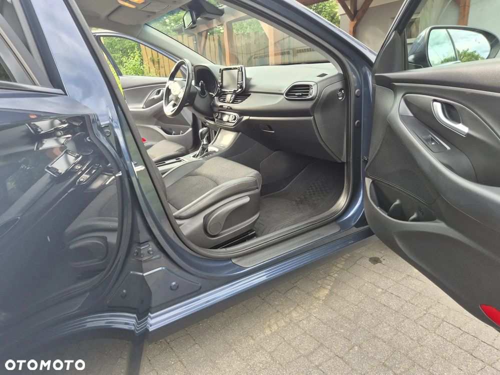 Hyundai i30 1.4 T-GDI Premiere Luxury - 19