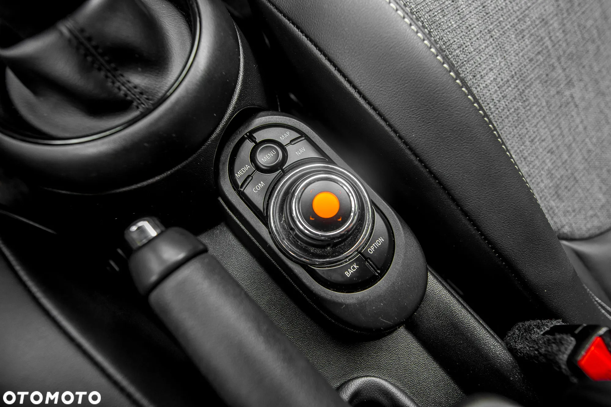 MINI Cooper S - 32