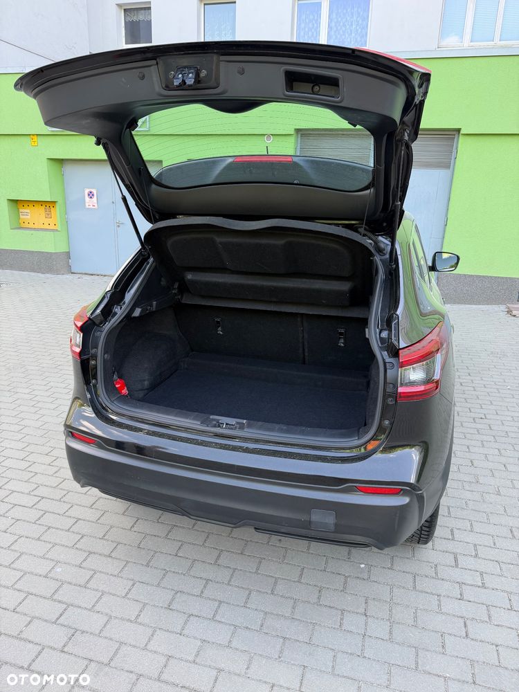 Nissan Qashqai 1.2 DIG-T Visia EU6 - 4