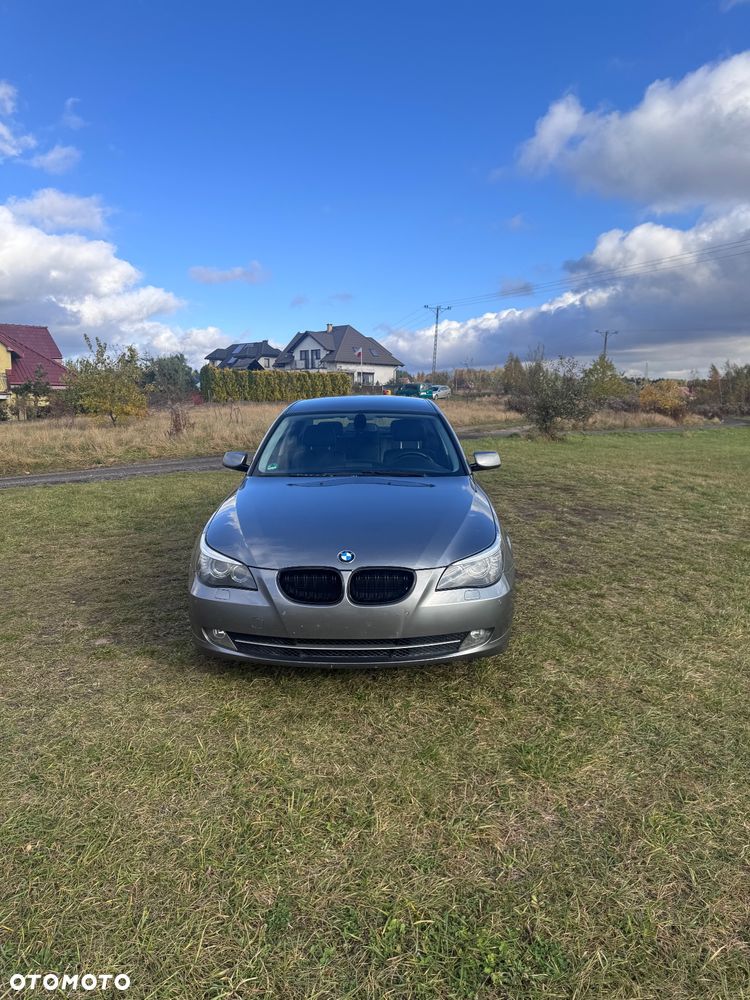 BMW Seria 5 523i - 8