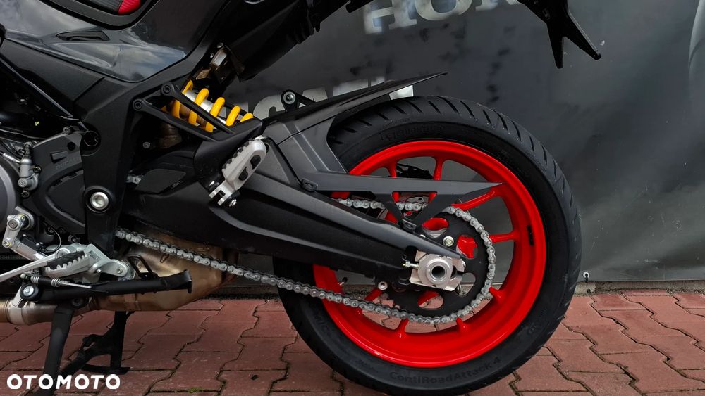 Ducati Multistrada - 10