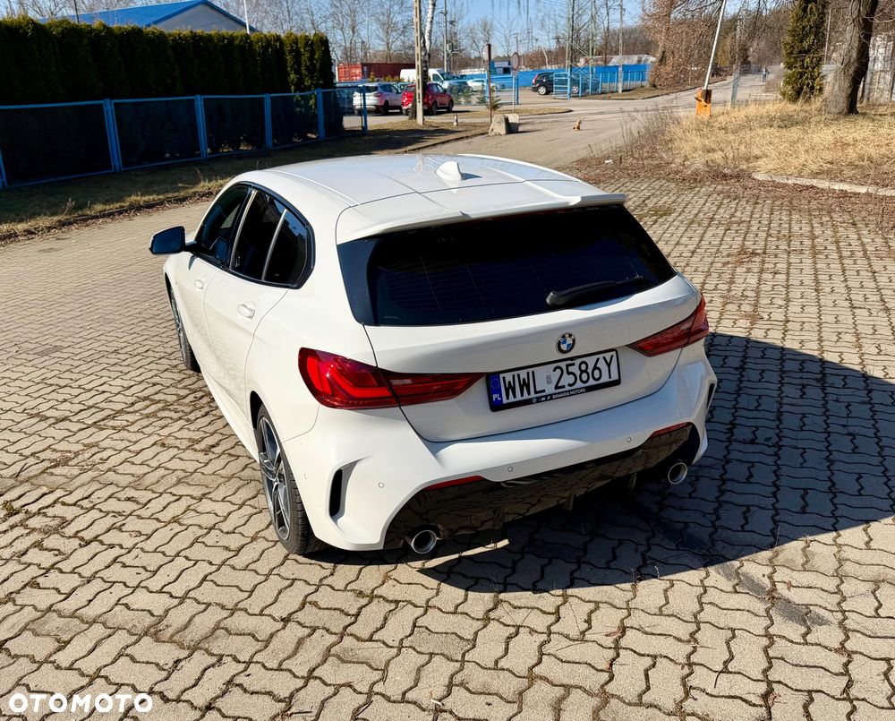 BMW Seria 1 118d Edition M Sport Shadow - 13