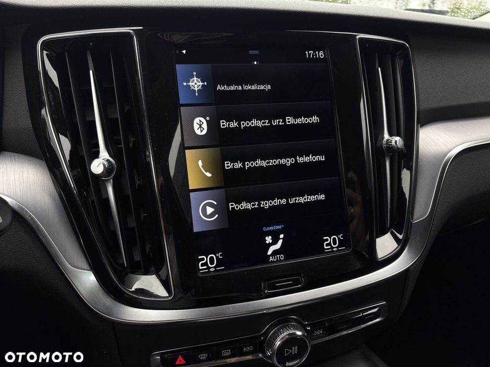 Volvo V60 B4 D Momentum Pro - 22